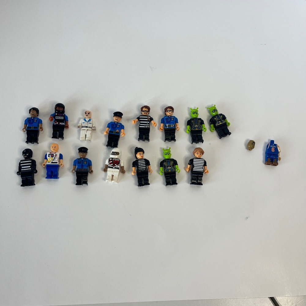 Assorted figures Lot 15pc Police Robbers Aliens Non-Lego Building toys